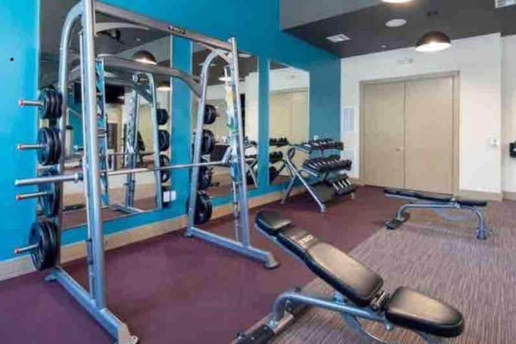 Fancy Apt Downtown. Pool. Gym. Lounge. Pet Ok Houston Esterno foto