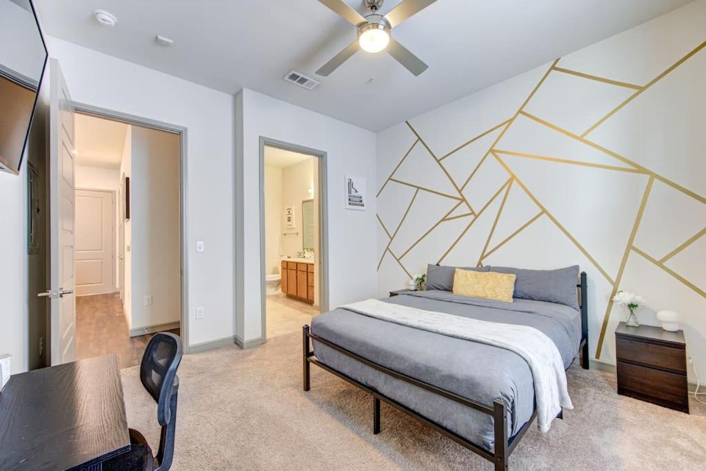 Fancy Apt Downtown. Pool. Gym. Lounge. Pet Ok Houston Esterno foto