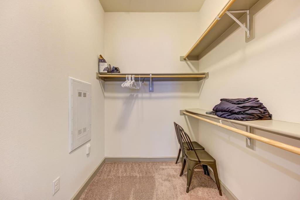 Fancy Apt Downtown. Pool. Gym. Lounge. Pet Ok Houston Esterno foto